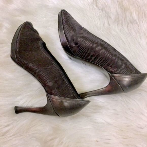 Donald‎ J. Pliner Chocolate Brown Satin Open Toe Pumps Heels 7.5M - Picture 3 of 10